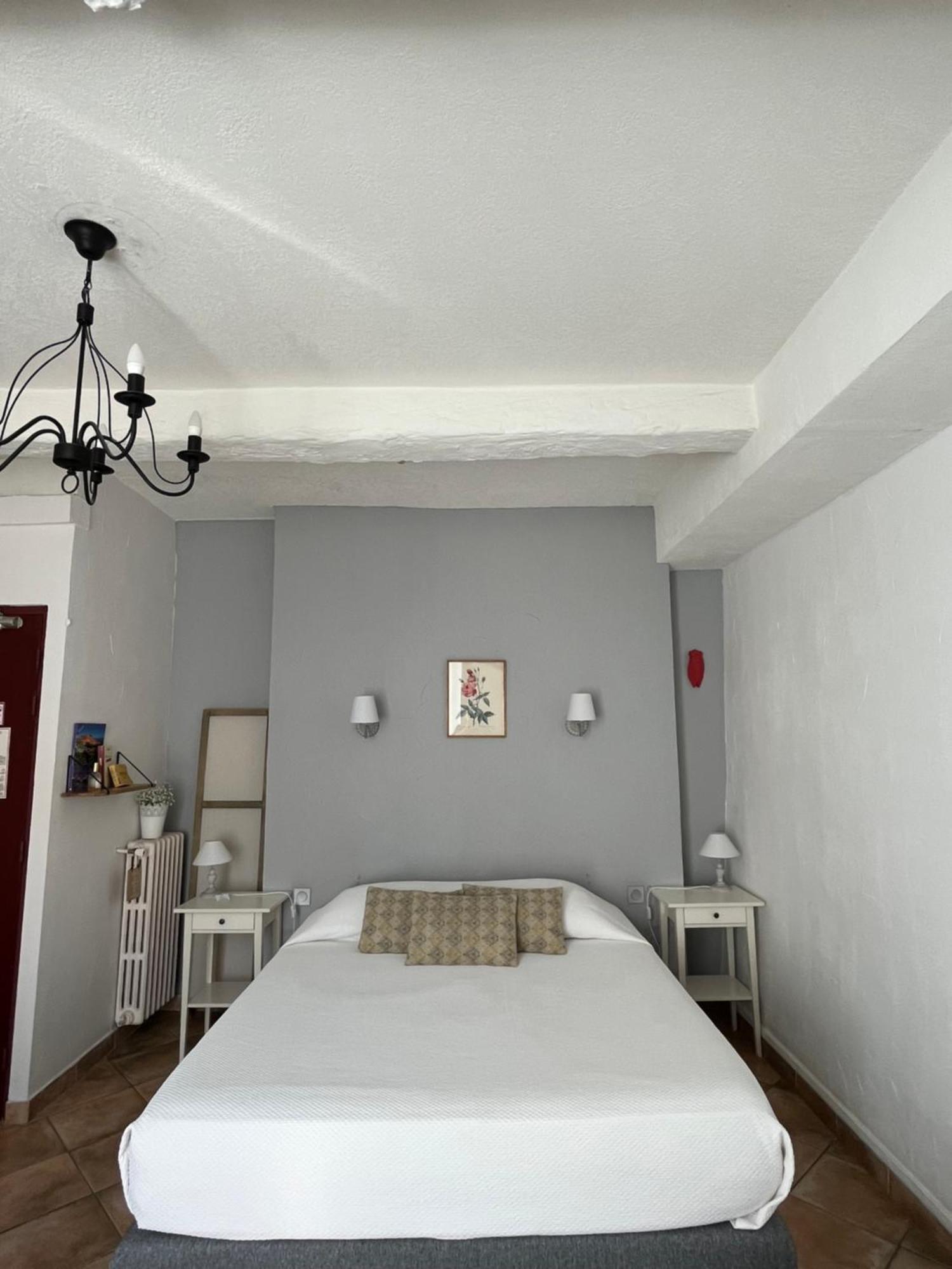 Hotel Le Flore Fréjus المظهر الخارجي الصورة